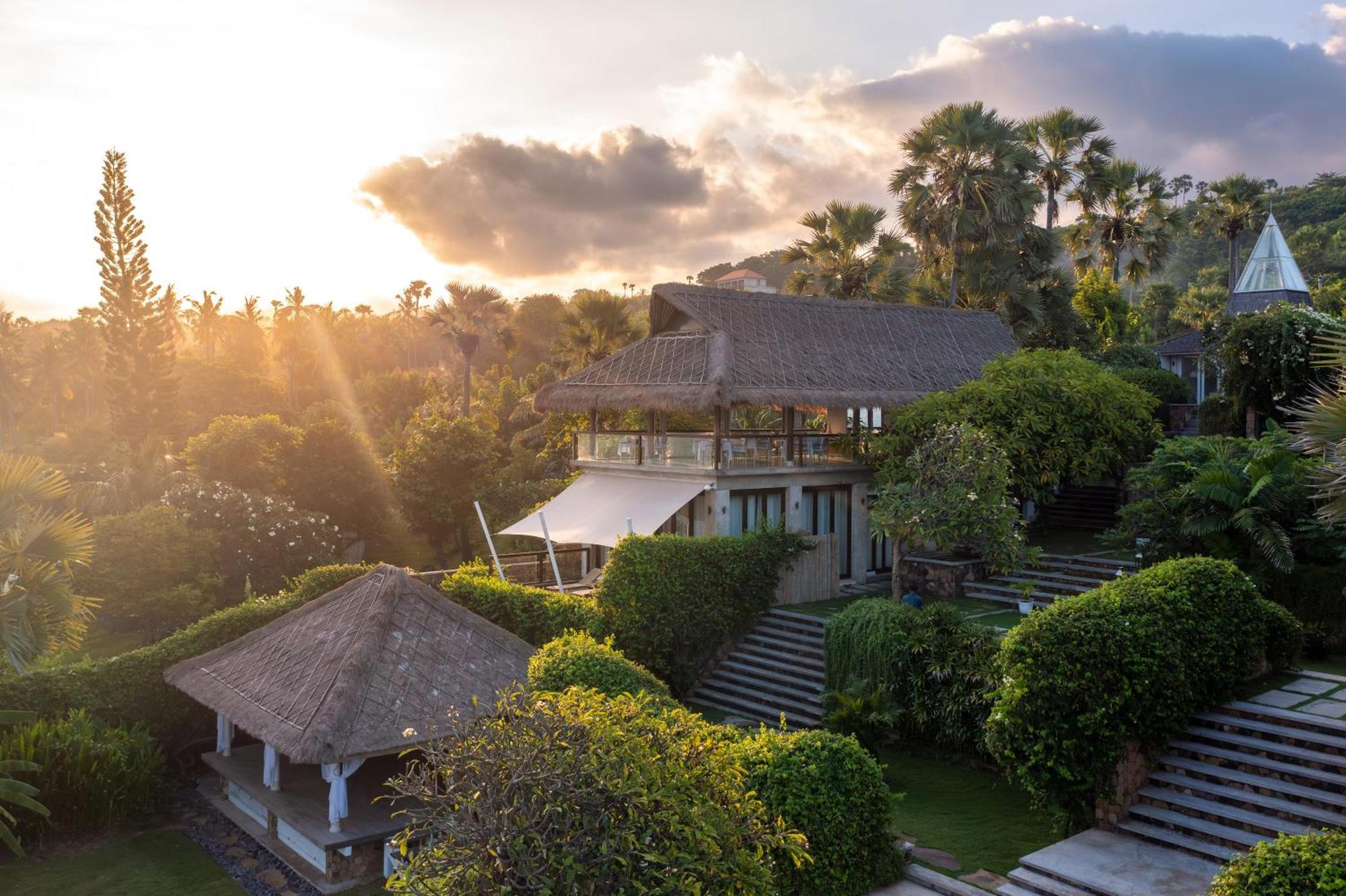 Shunyata Villas Bali Seraya Exterior foto